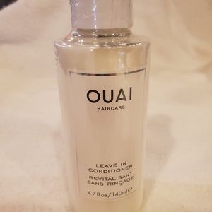 Ouai hair conditinoner